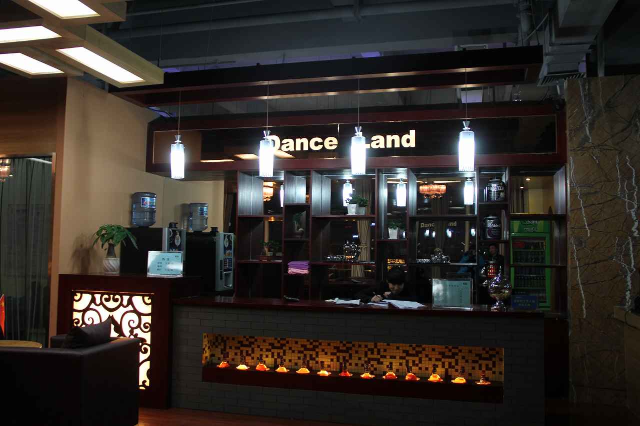 開帶泳池的健身房需要多少錢?