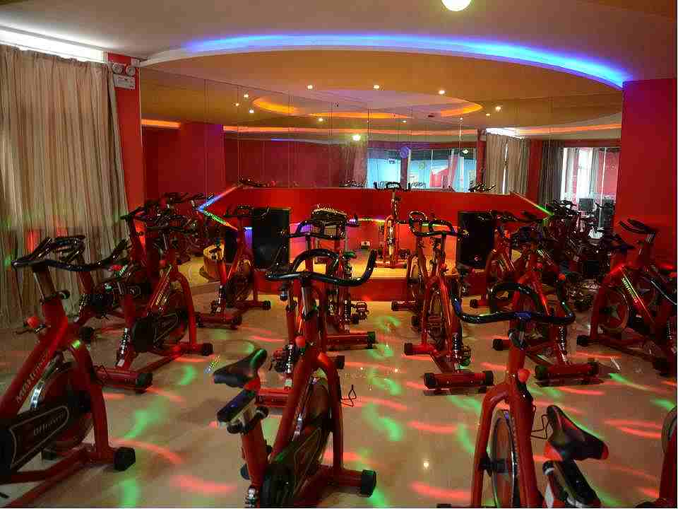 加盟一個(gè)健身房需要多少錢(qián)?『投資開(kāi)健身房的成本』