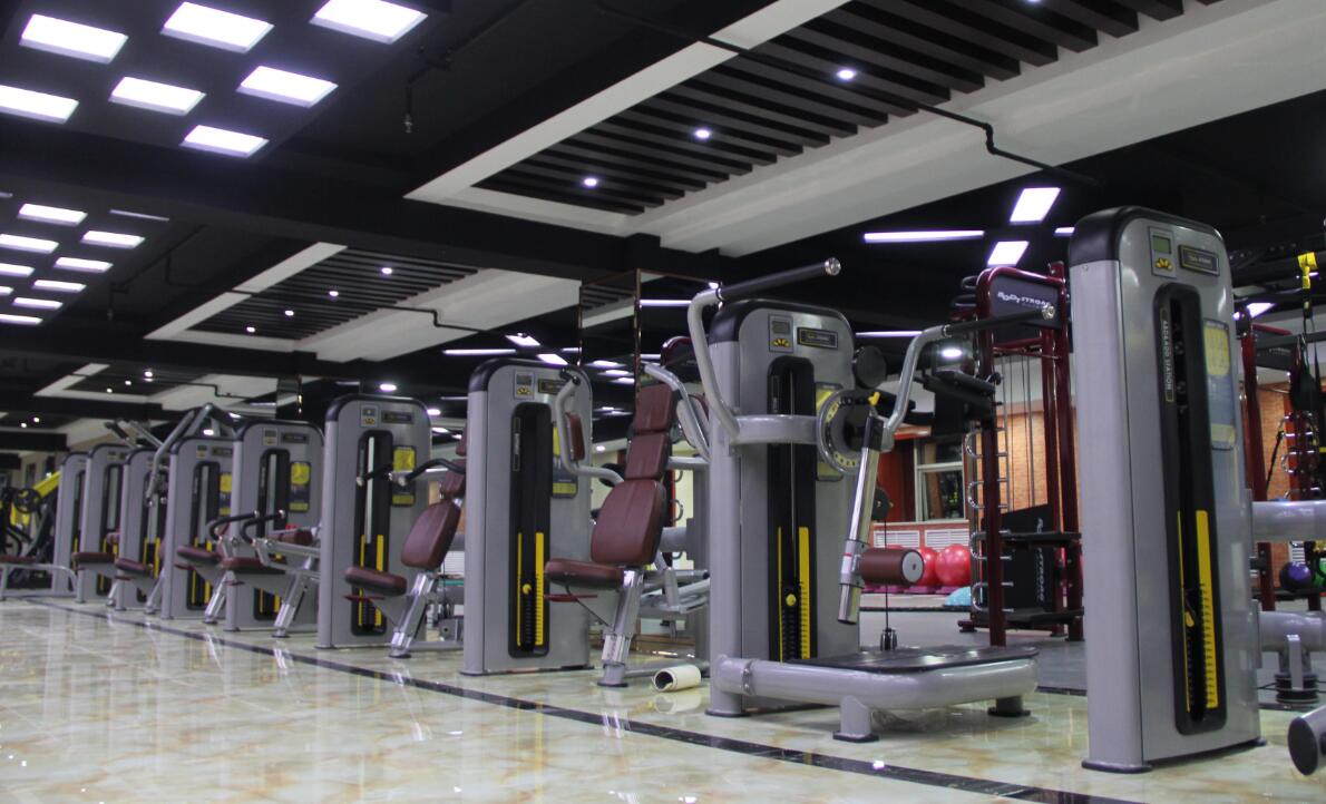 新手想投資開健身房應該怎么樣做？
