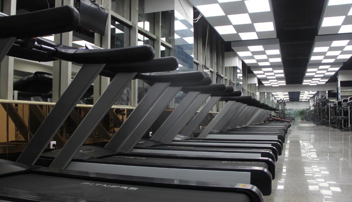 開健身房是租寫字樓還是商鋪好?